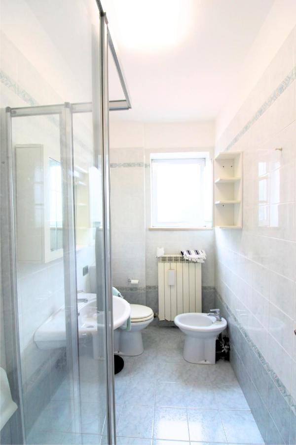 Apartamento Holiday Caorle Exterior foto