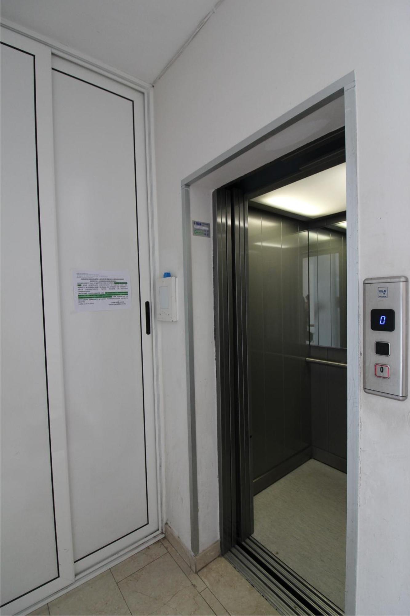 Apartamento Holiday Caorle Exterior foto